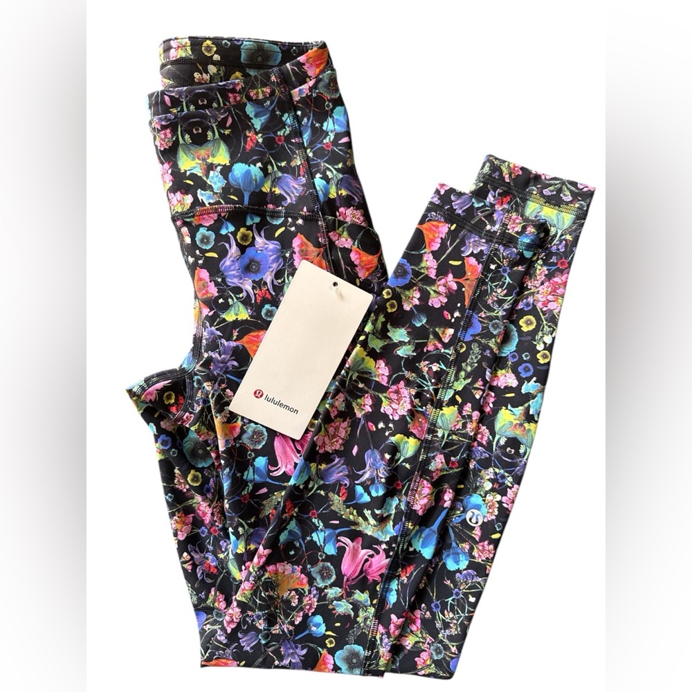 Lululemon Swift Speed HR Tight 28” New 2 Flowerscope Black Multi Leggings